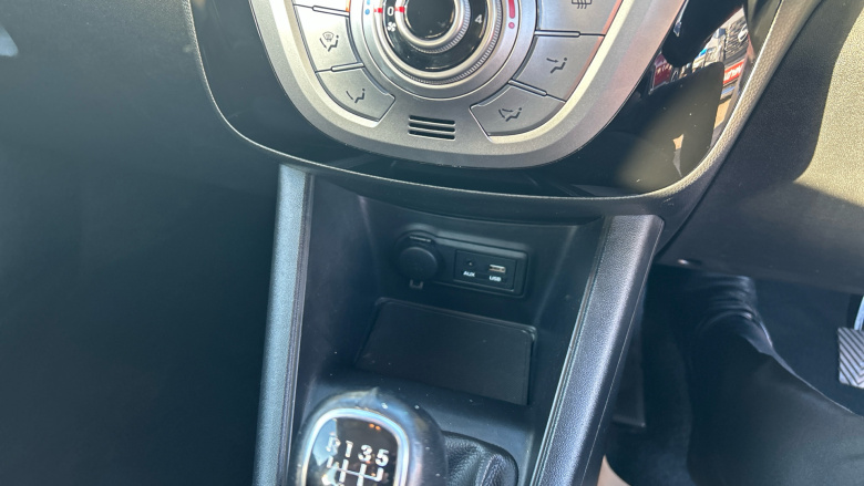 Hyundai ix20 1.4 Blue Drive SE Nav 5dr Petrol Hatchback